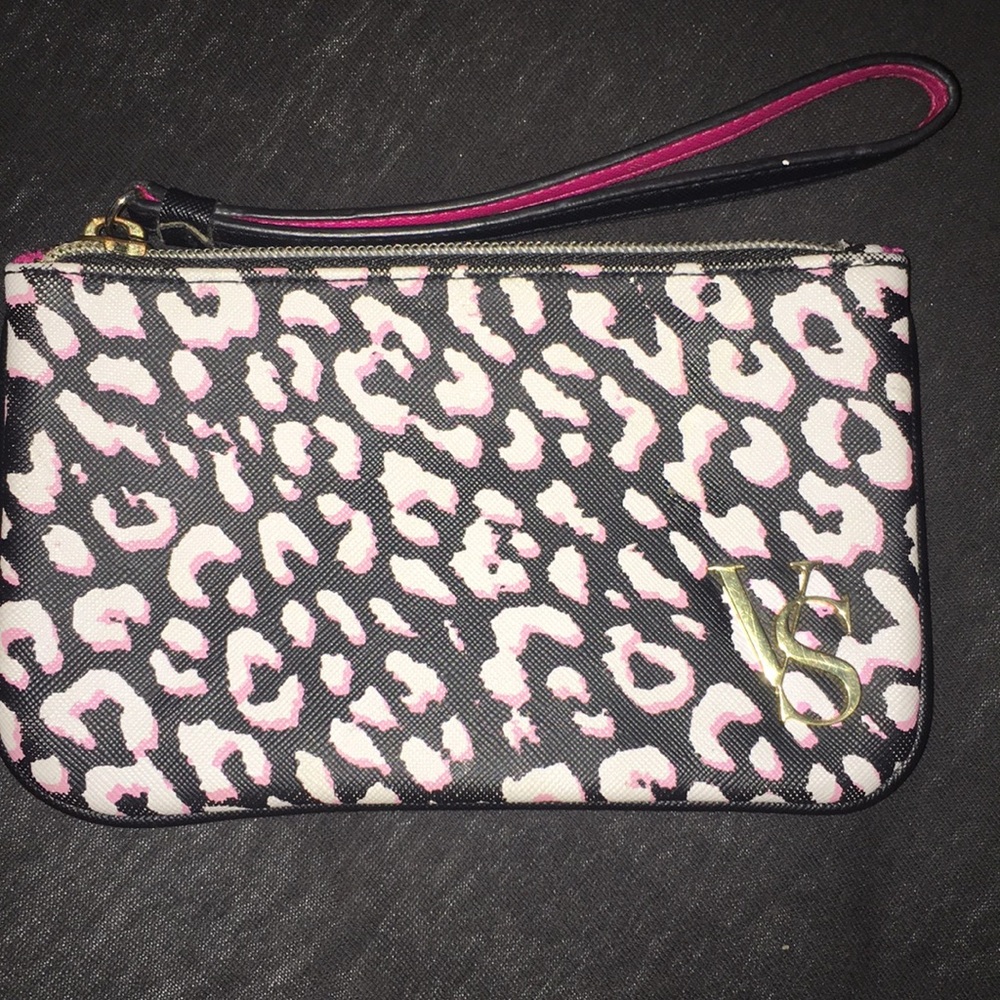 Victoria Secret Wristlet💕